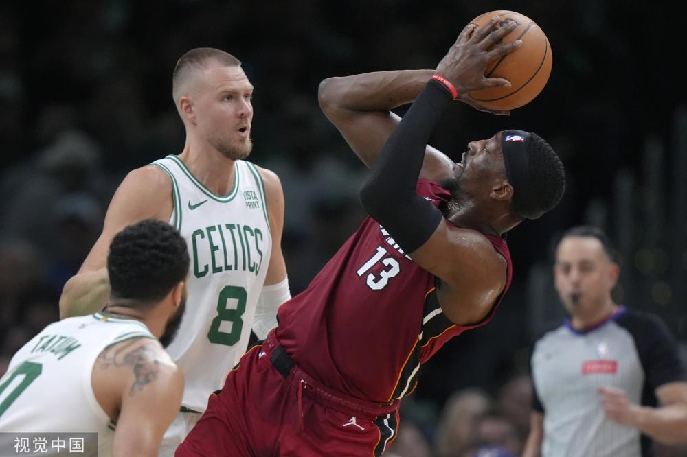 技赛场上的 技赛场上的