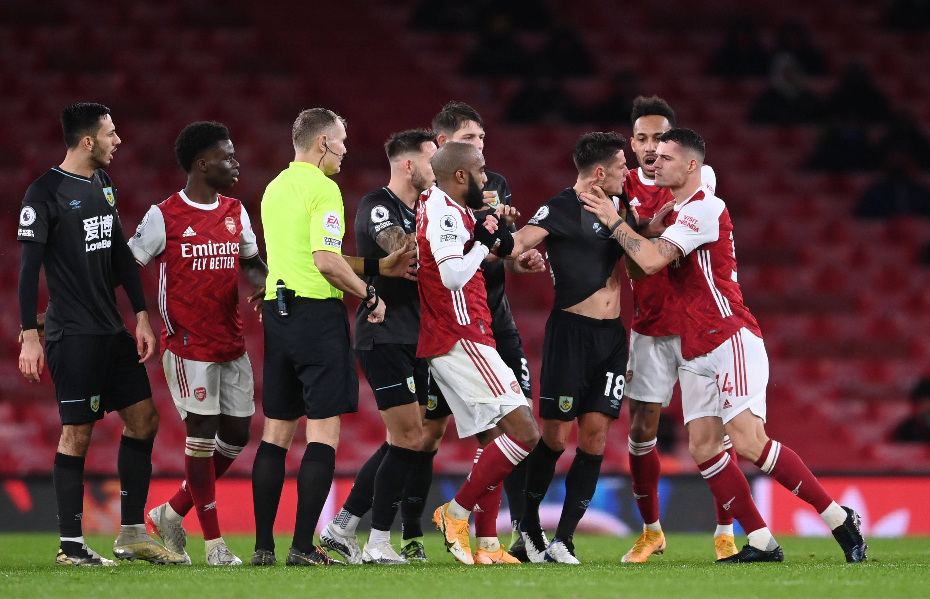 维斯塔潘更 维斯塔潘更