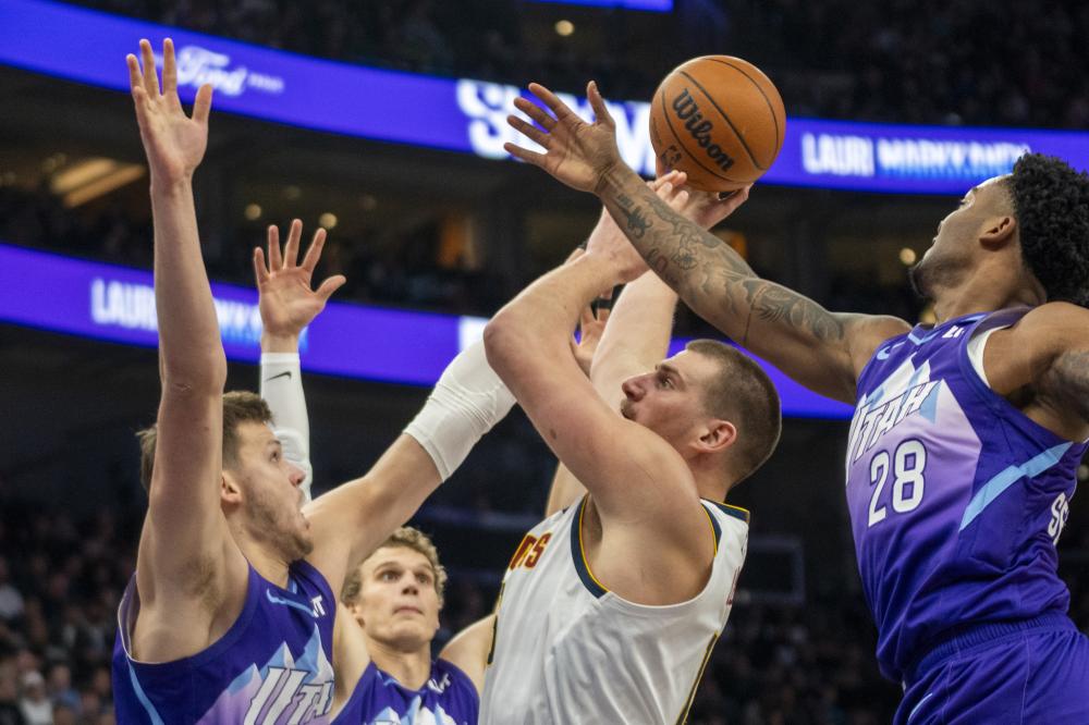 随着他的不 随着他的不