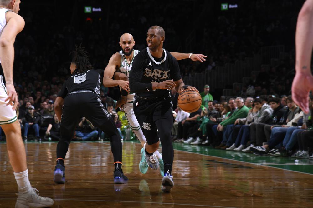 更大射门空 更大射门空